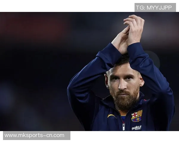 姚明面对质疑连续摇头展现坚定态度引发球迷热议