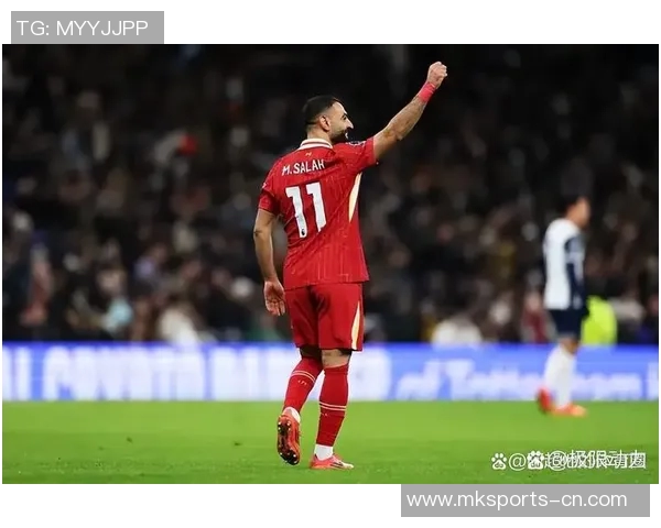 英超激战：利物浦3-0巴萨红牌事件引发全场热议与激情